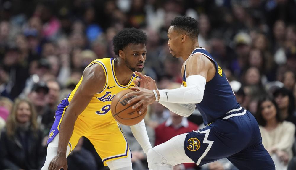 从本届球员 从本届球员