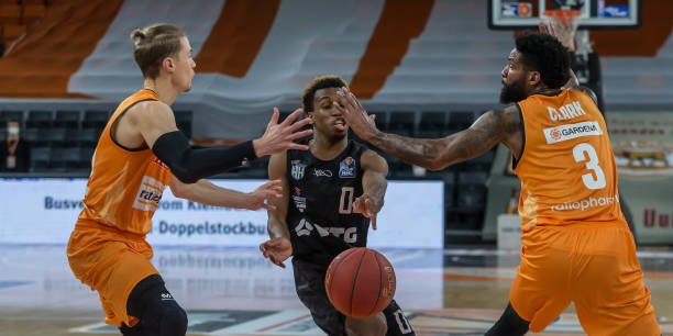 这是一场赌 这是一场赌