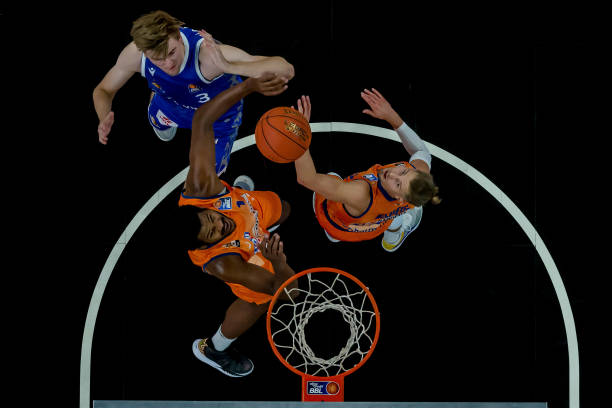 的达米安 的达米安